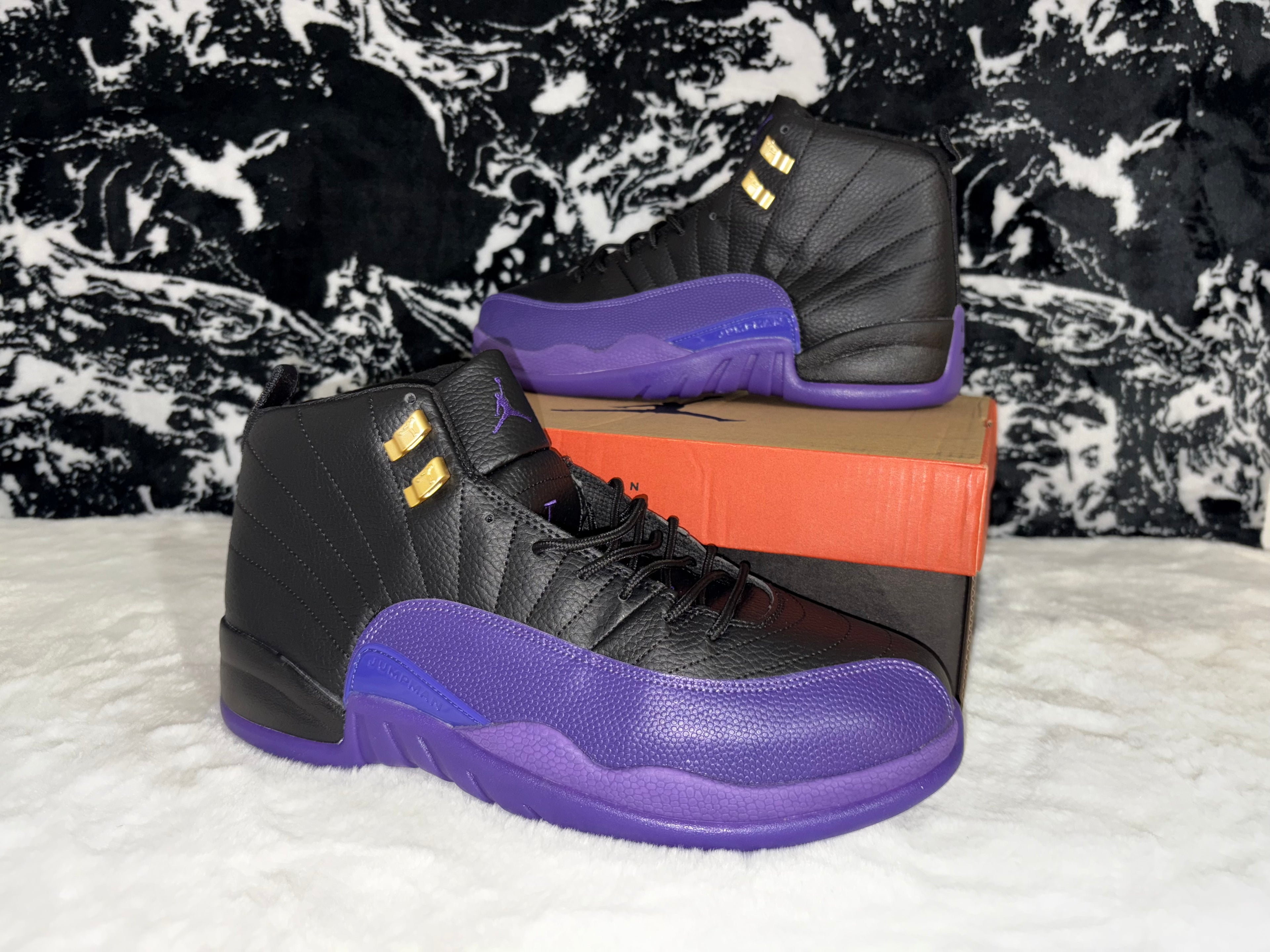 Jordan 12 Retro
Field Purple