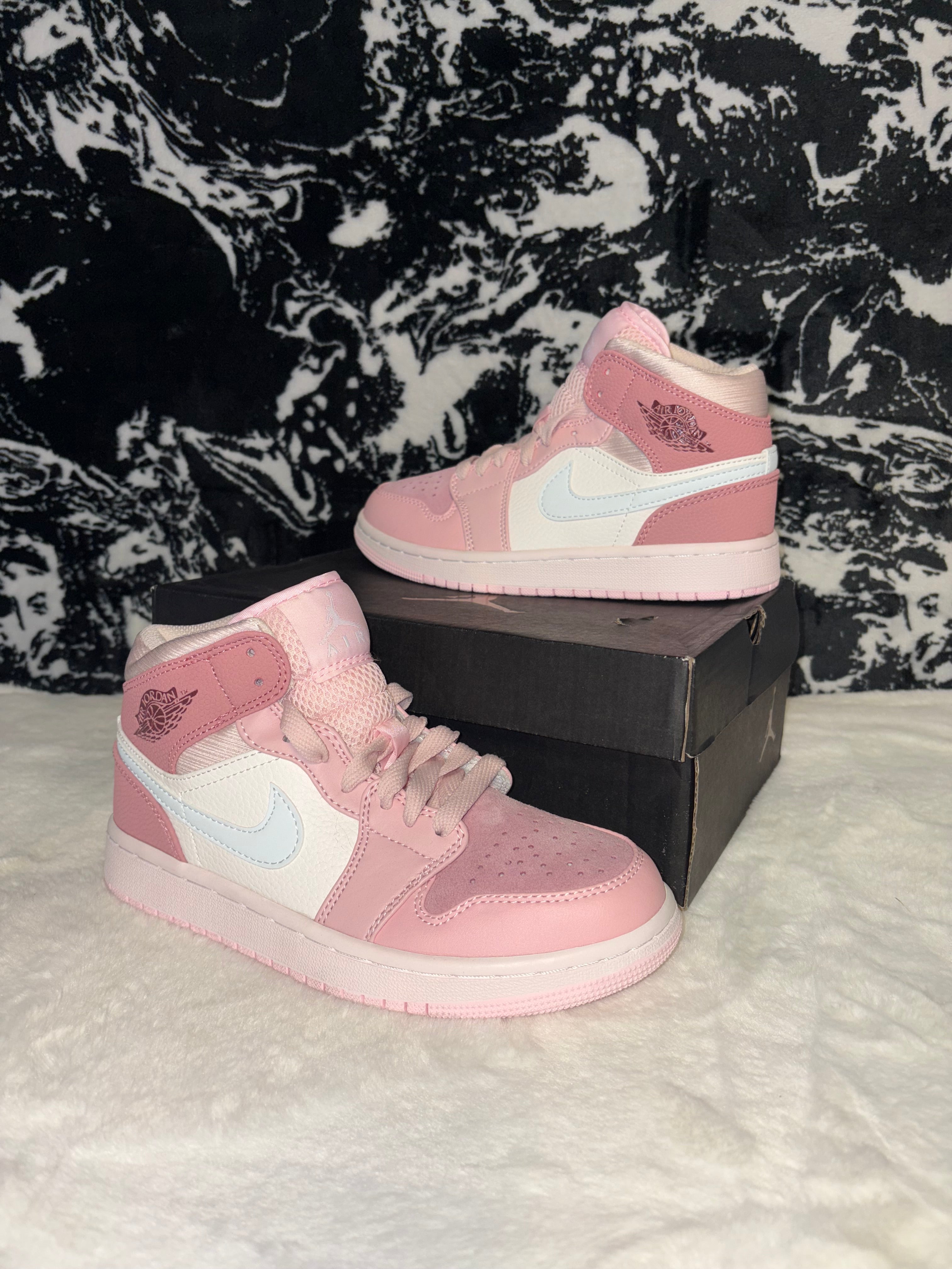 Jordan 1 Pink